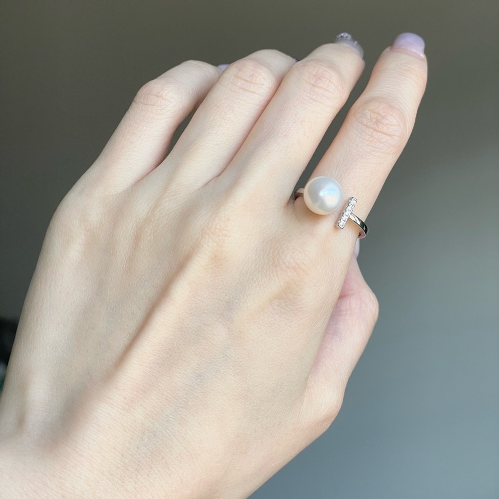 Freshwater Pearl Ring – 8.76mm Pearl – Brass Band - Picture 2 of 7